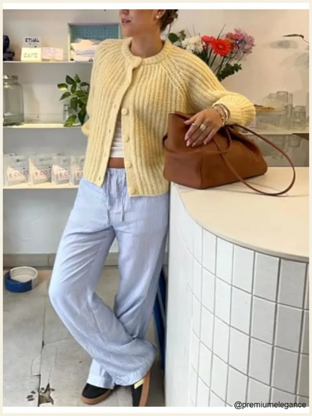 Women's Button Front Chunky Cardigan Long Sleeve Cropped Knit Outerwear